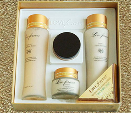 精準(zhǔn)定制 仁懷電子吸塑托盤(pán)助力紡織品高效包裝與存儲(chǔ)